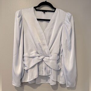 Express V-Neck Long Sleeve Twist Front Top
Blue